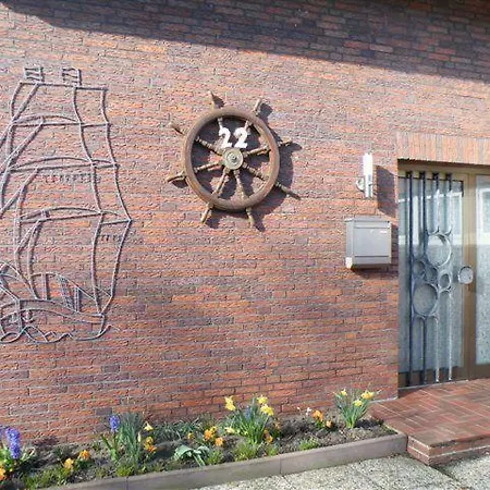 Ferienwohnung-coordes-wohnung-nr-1 *
